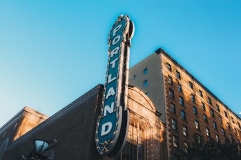The_Portland_Sign_(Unsplash)